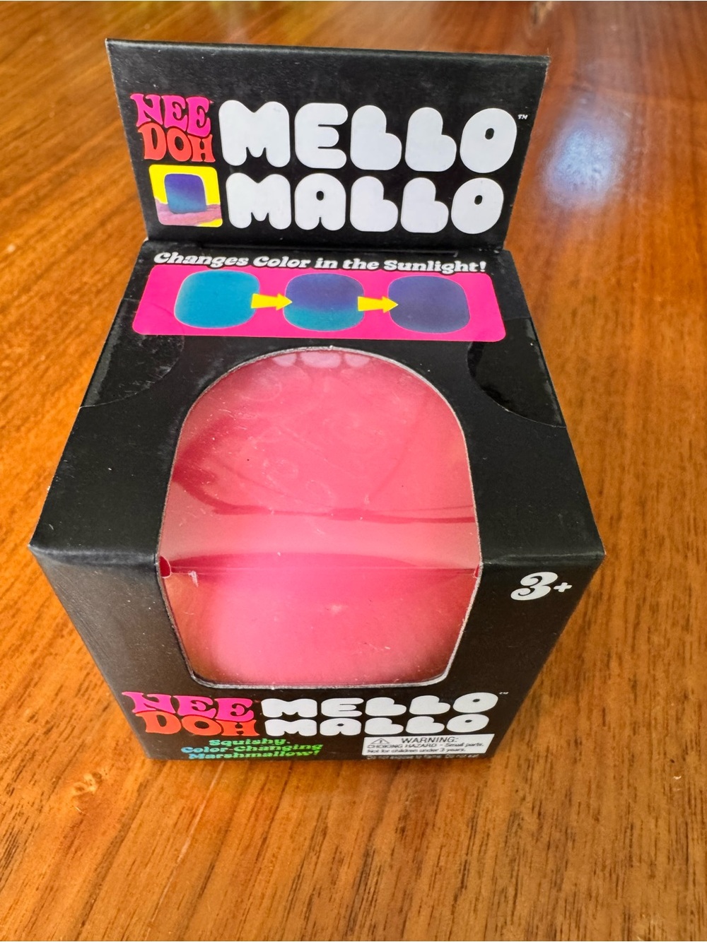 🩷 NeeDoh Mello Mallo Pink Color-Changing Squishy – New In Box